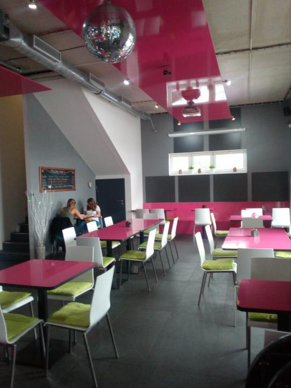 Apartment Freyova 25 Praga Zewnętrze zdjęcie